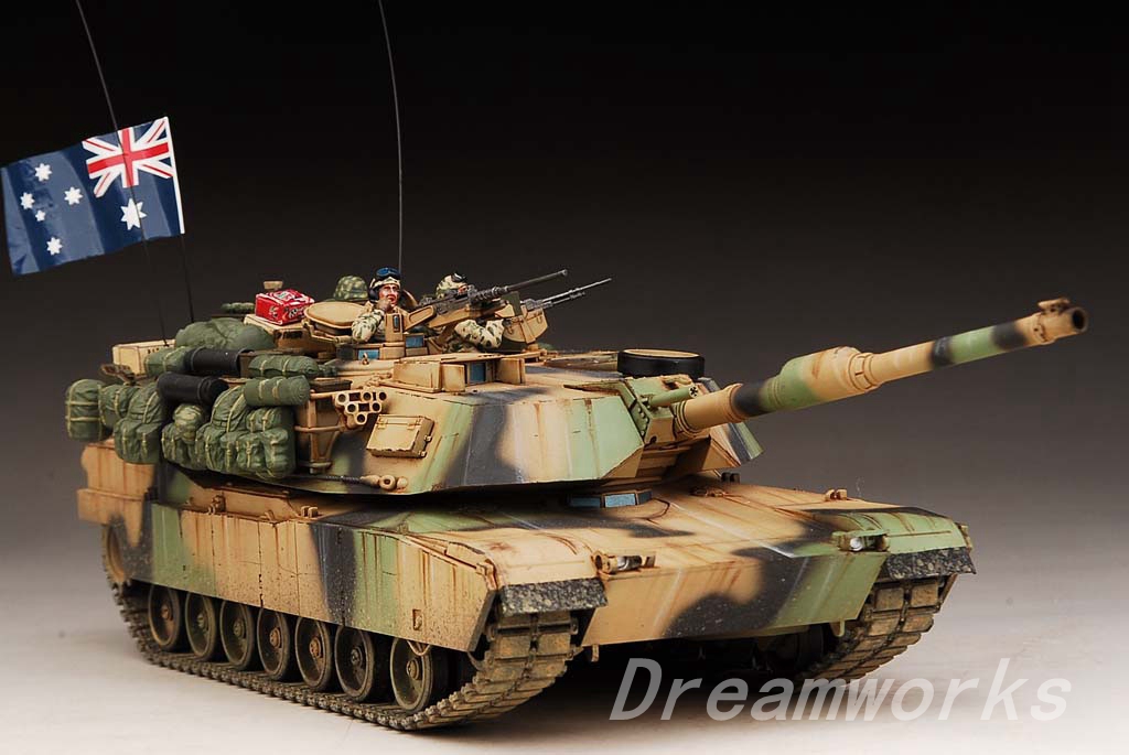 Award Winner Built Tamiya 1/35 Australia GDLS M1A1 Abrams +Figures +ACC