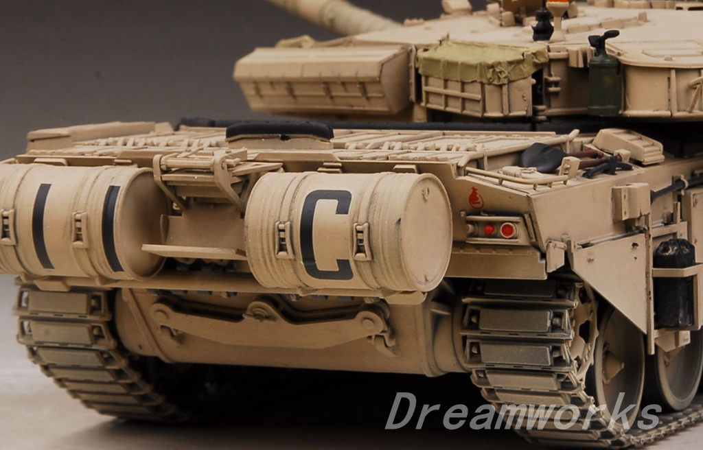 Tamiya 1/35 Challenger 1 (Mk3) – The Tank Museum